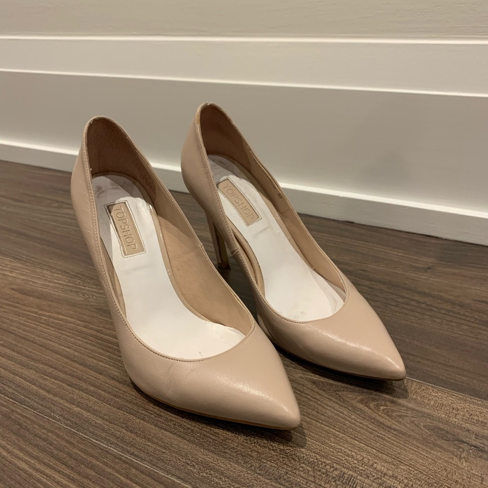 Topshop nude/blush pumps
